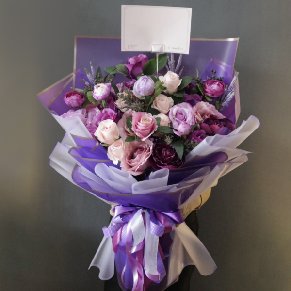 Hand Bouquet -  Nobility of Love Bouquet