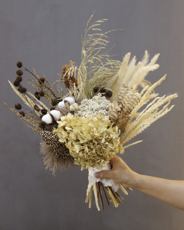 Hand Bouquet - Treasure of Love